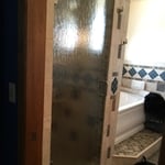 Bubbles 3/8'' shower door