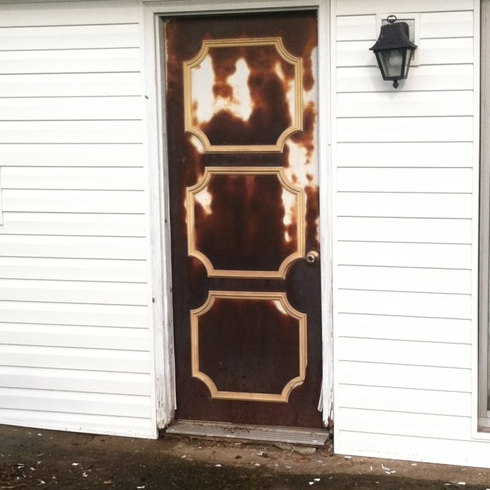 Rear door