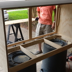 Lower kitchen cabinet