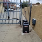 LiftMaster Swing Gate Operator