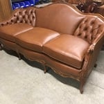Hand tufted