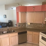 kbsurfacesandsupply.com