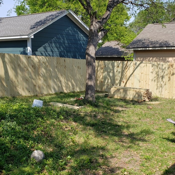 120 lnr ft of pressure treated pickets 6' wood