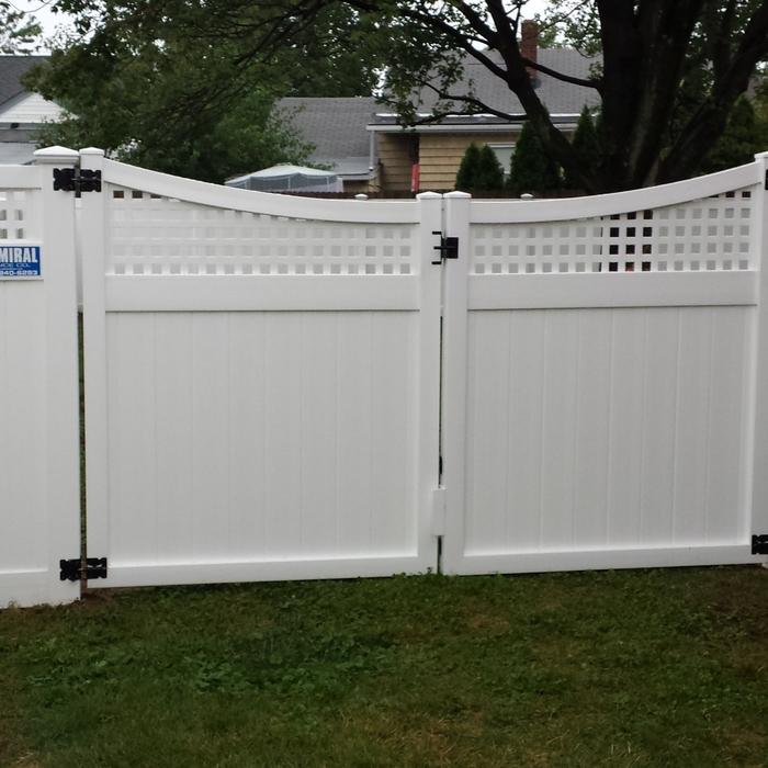 Vinyl Fencing