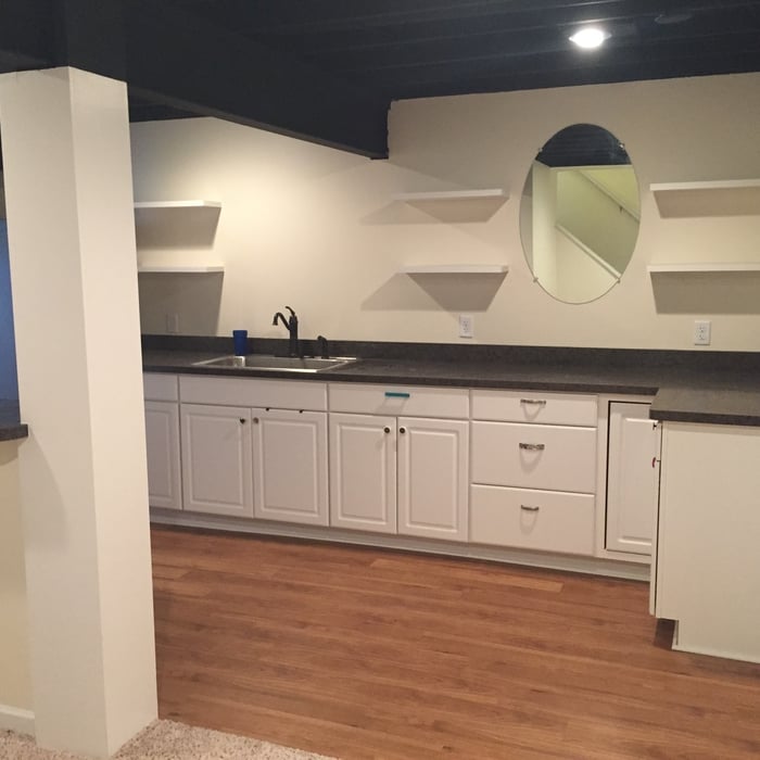 Large Kitchenette