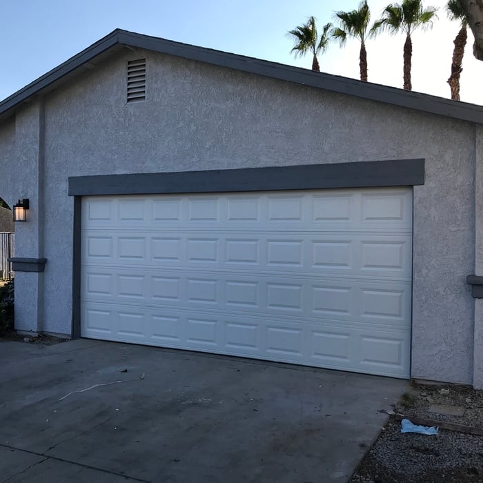 Short panel garage door