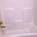 Full bathtub