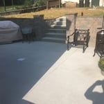 Broom finish with retaining wall