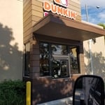DUNKIN' PASS-THRU / DRIVE-THRU