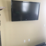 TV MOUNT