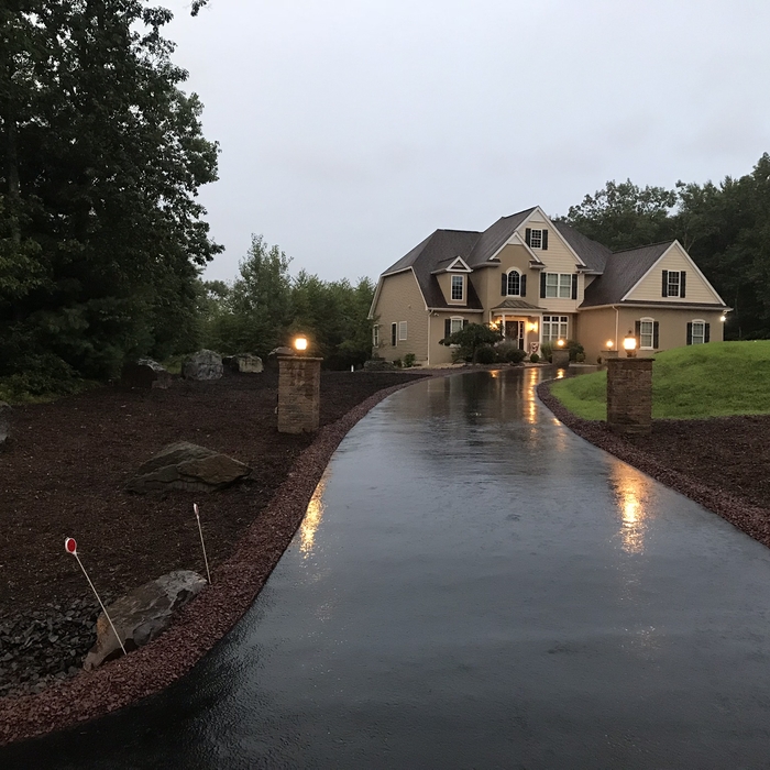 Natural brown mulch