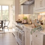 Kitchen Oven and Breakfast Nook