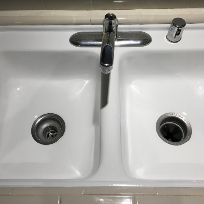 A R Refinishing