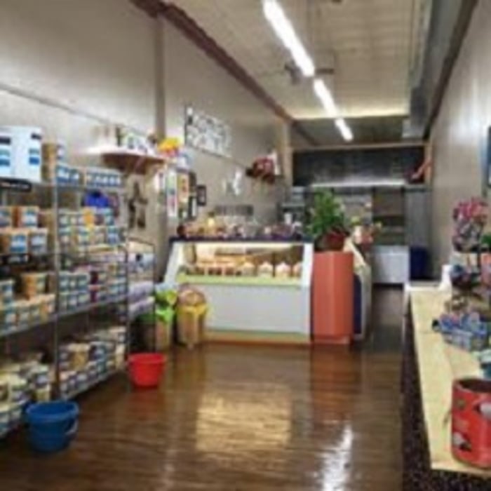 Maggie's Popcorn & Nuts