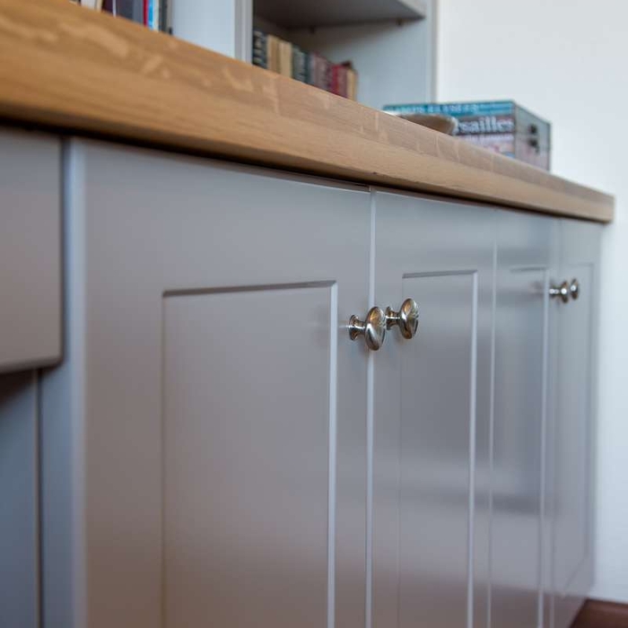 BUILT-IN SHELVING AND DESK