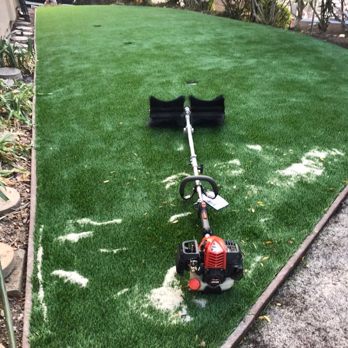 Turf instal