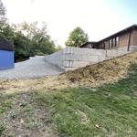 Retaining wall