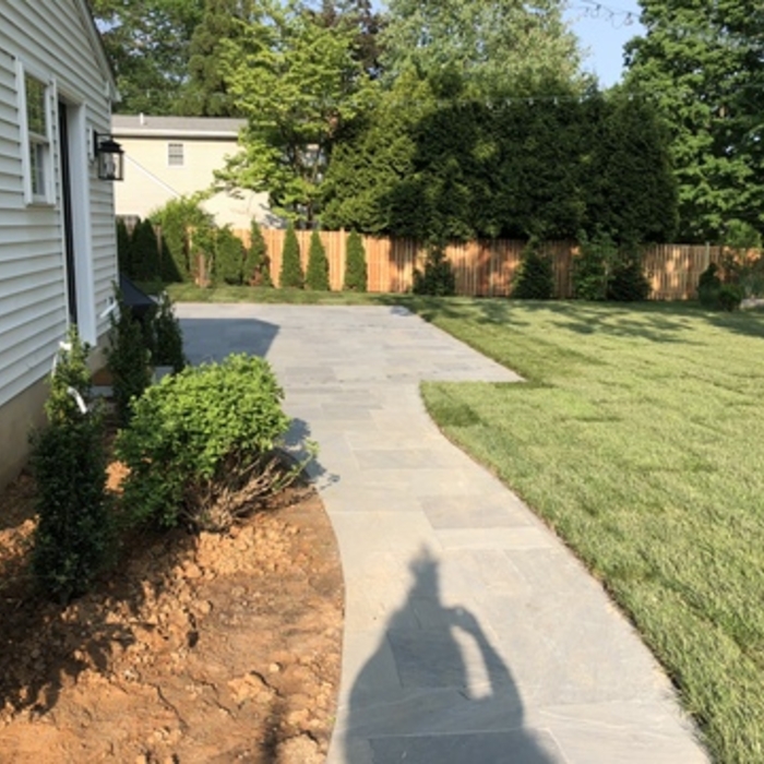 Flagstone patio