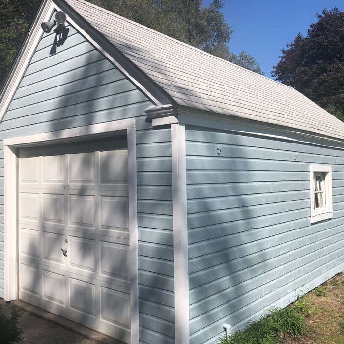 Sidding and trim painting.