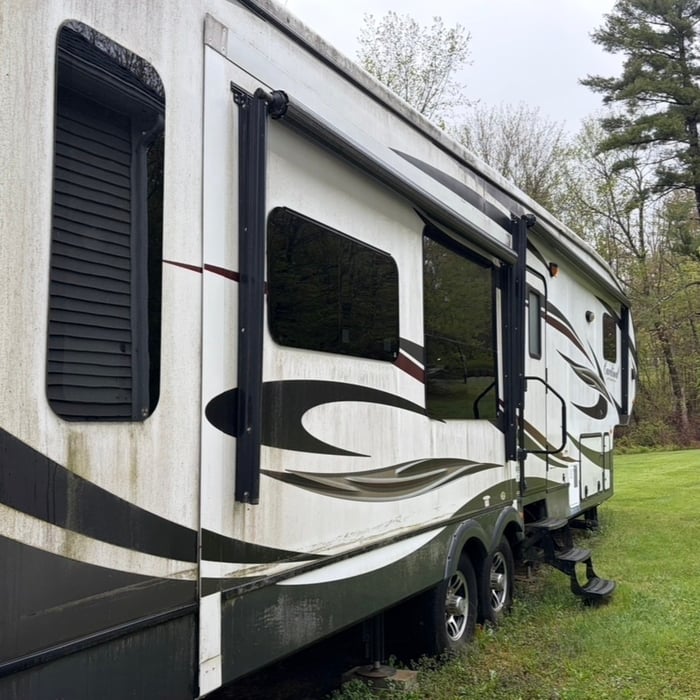 Soft Wash camper