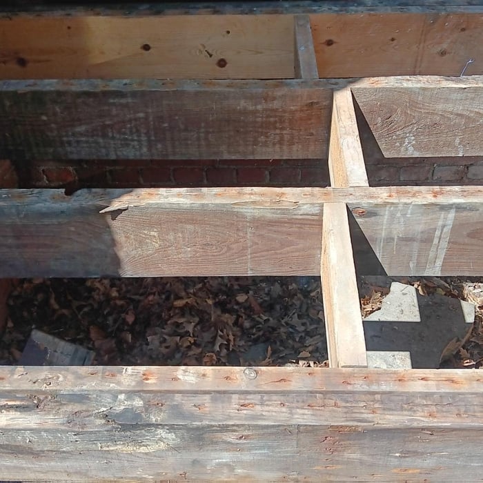 Repair deck
