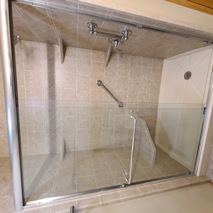 Shower with sliding doors