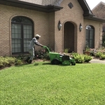 Clean and quiet lawn service
