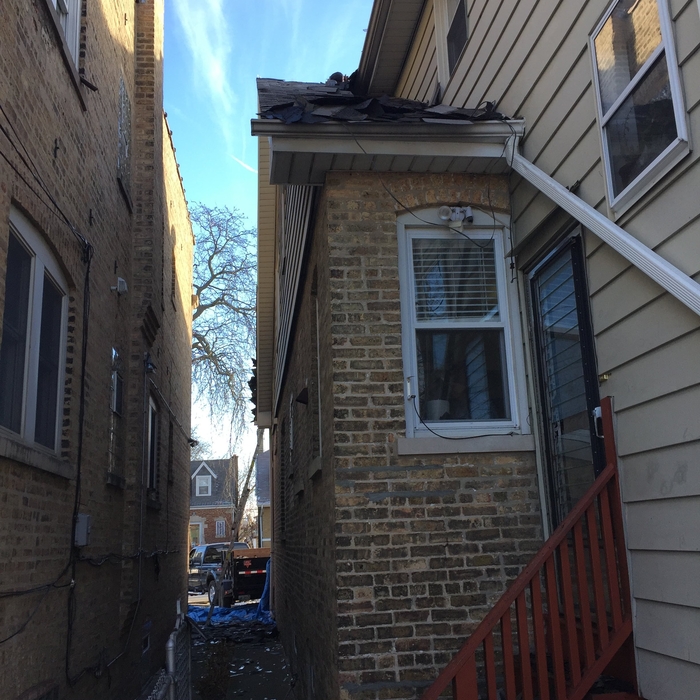Chicago - Whole Exterior