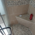 Shower kit/Glassdoor/showerseat