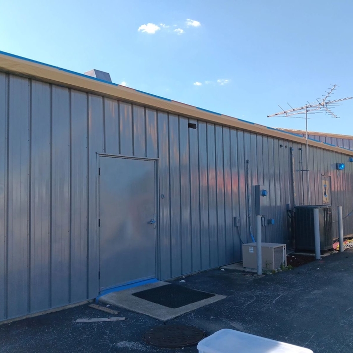 Store exterior painting