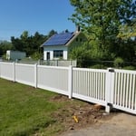 4' picket vinyl