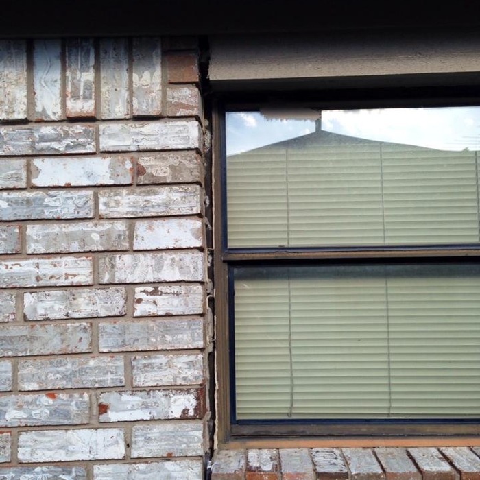 Vertical Crack