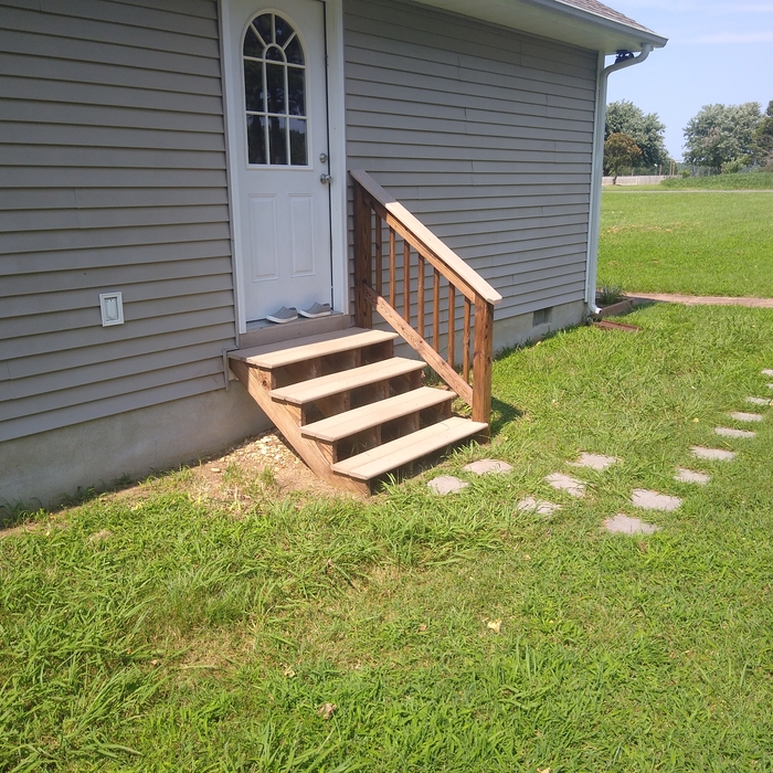 Side porch