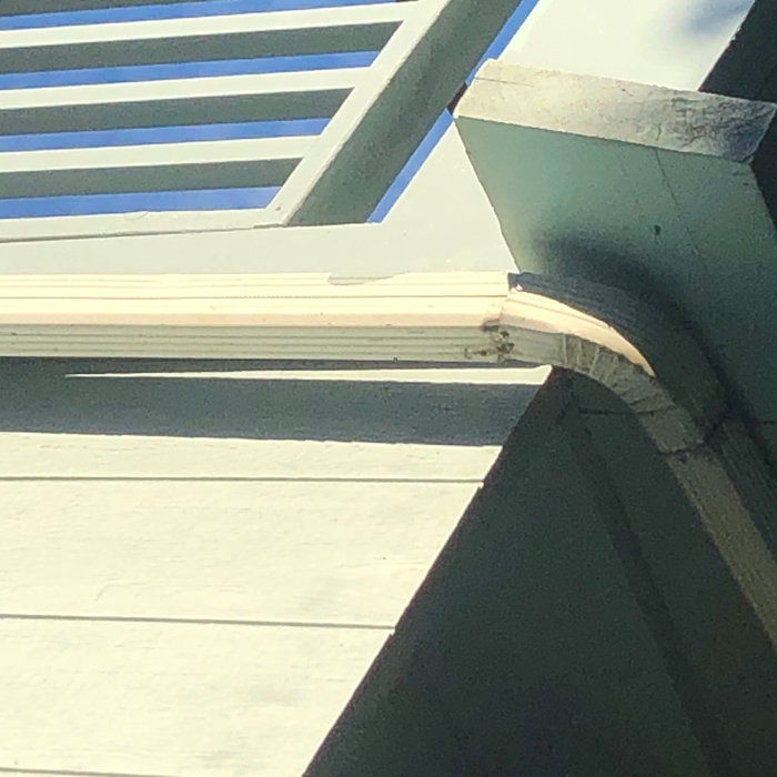 Clean gutters