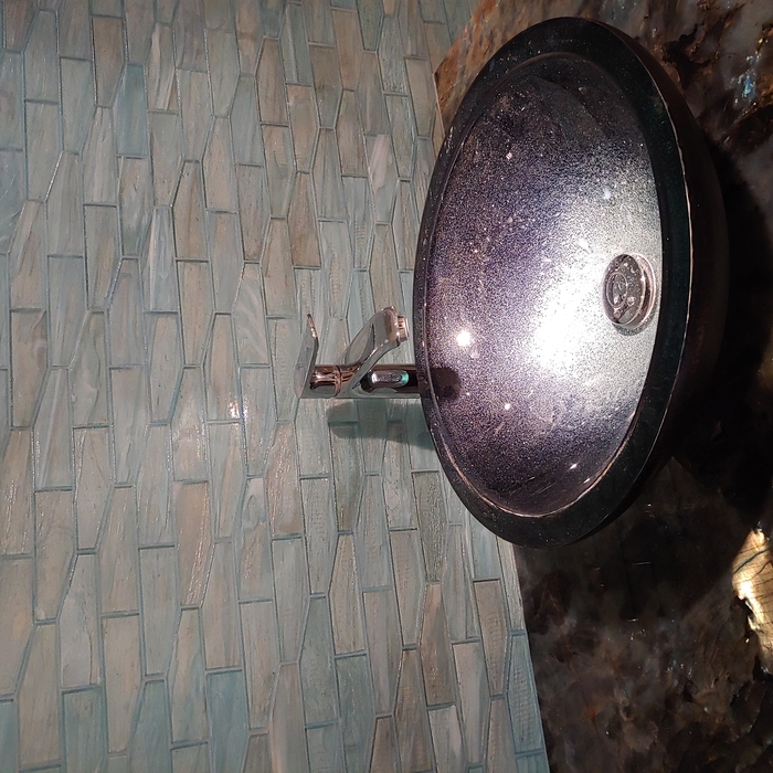 Vessel sink