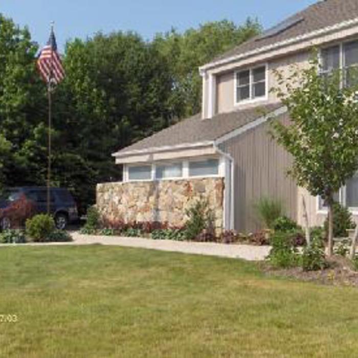 a view of the front walk
