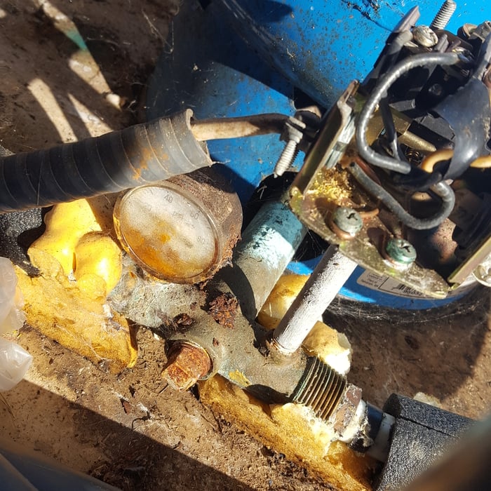 Well pressure switch