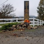 3-rail vinyl fence