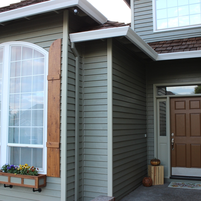 Custom planter & shutter