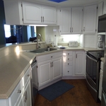 Kitchen Cabinets and Walls