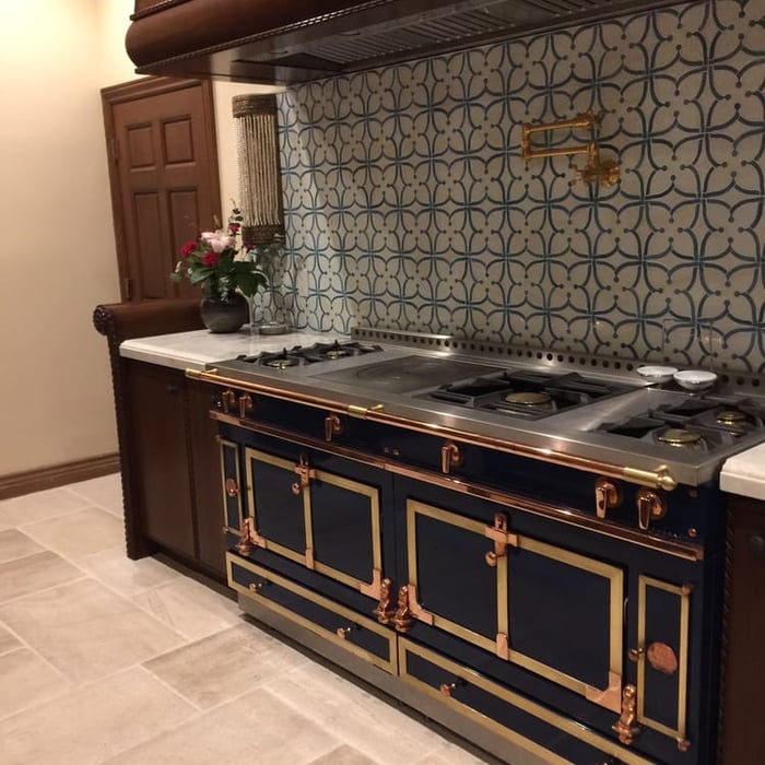 This dual stove is undoubtedly one of its kind
