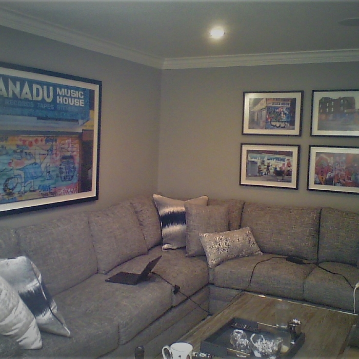 picture hanging