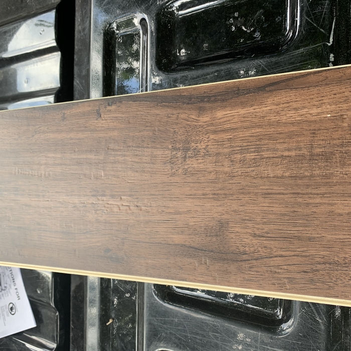 Vinyl plank