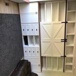 Entertainment center