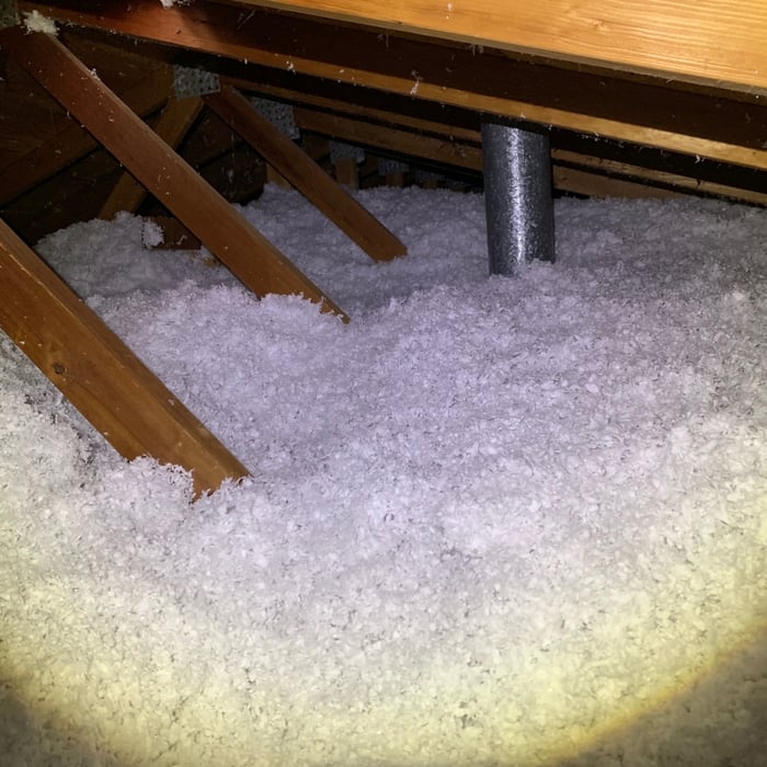 Attic w/blown in insulation