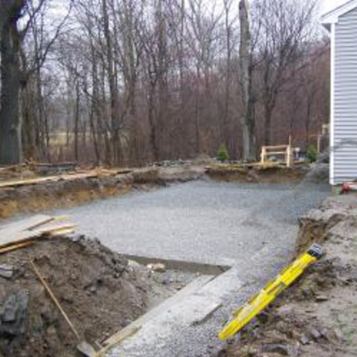 footing/stone