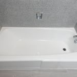 Tub and Tile-Surround Refinishing