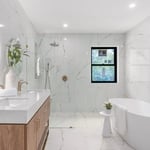 Luxurious Bathroom