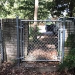 Installs Chain link