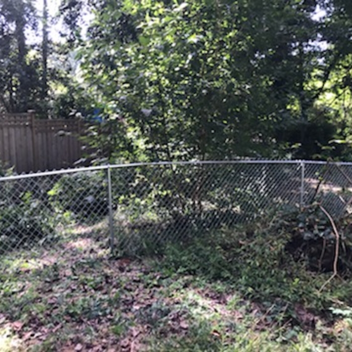 Installs Chain link